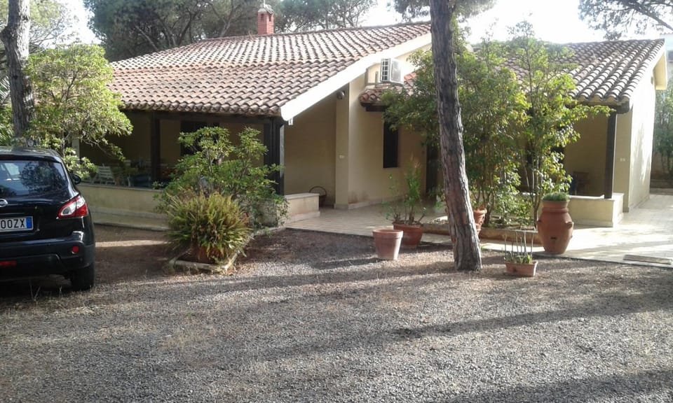 Garden, Parking