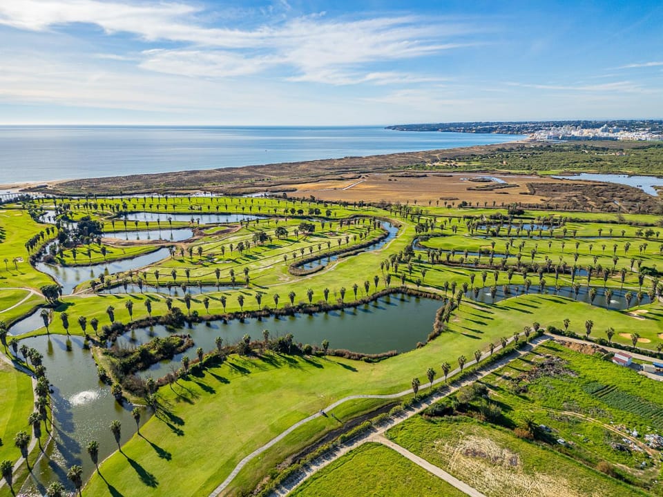 Off site, Bird's eye view