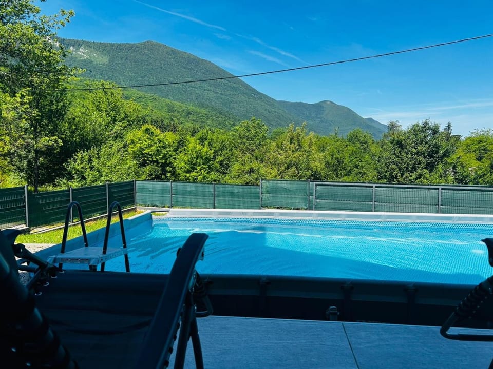 Lux apartmani House in Lika-Senj County