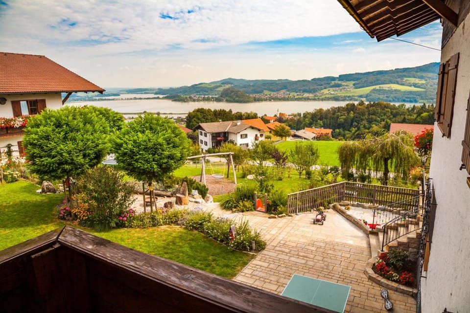 Garden view, Lake view, Mountain view