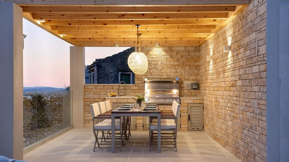 Balcony/Terrace, Dining area