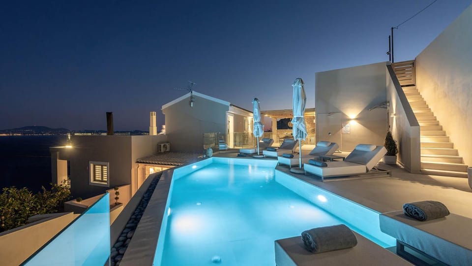 Patio, Night, View (from property/room), Balcony/Terrace, Pool view, Swimming pool