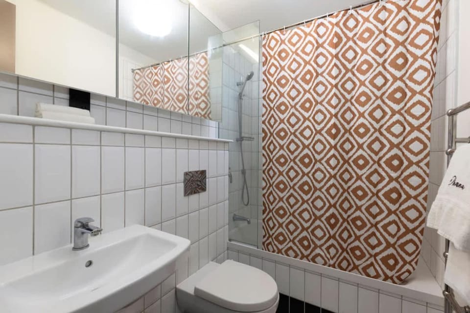 Mt Victoria Studio - Kitchen Bath Tub Sleeps 2 Apartment in Wellington