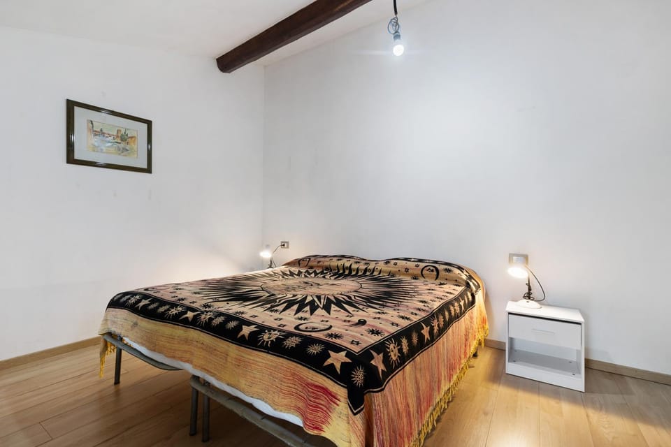 Living room, Bedroom