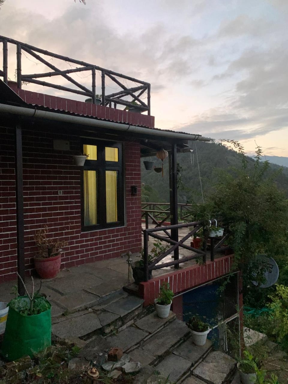 Shivoham Cottage near Dhokane Waterfall Villa in Uttarakhand