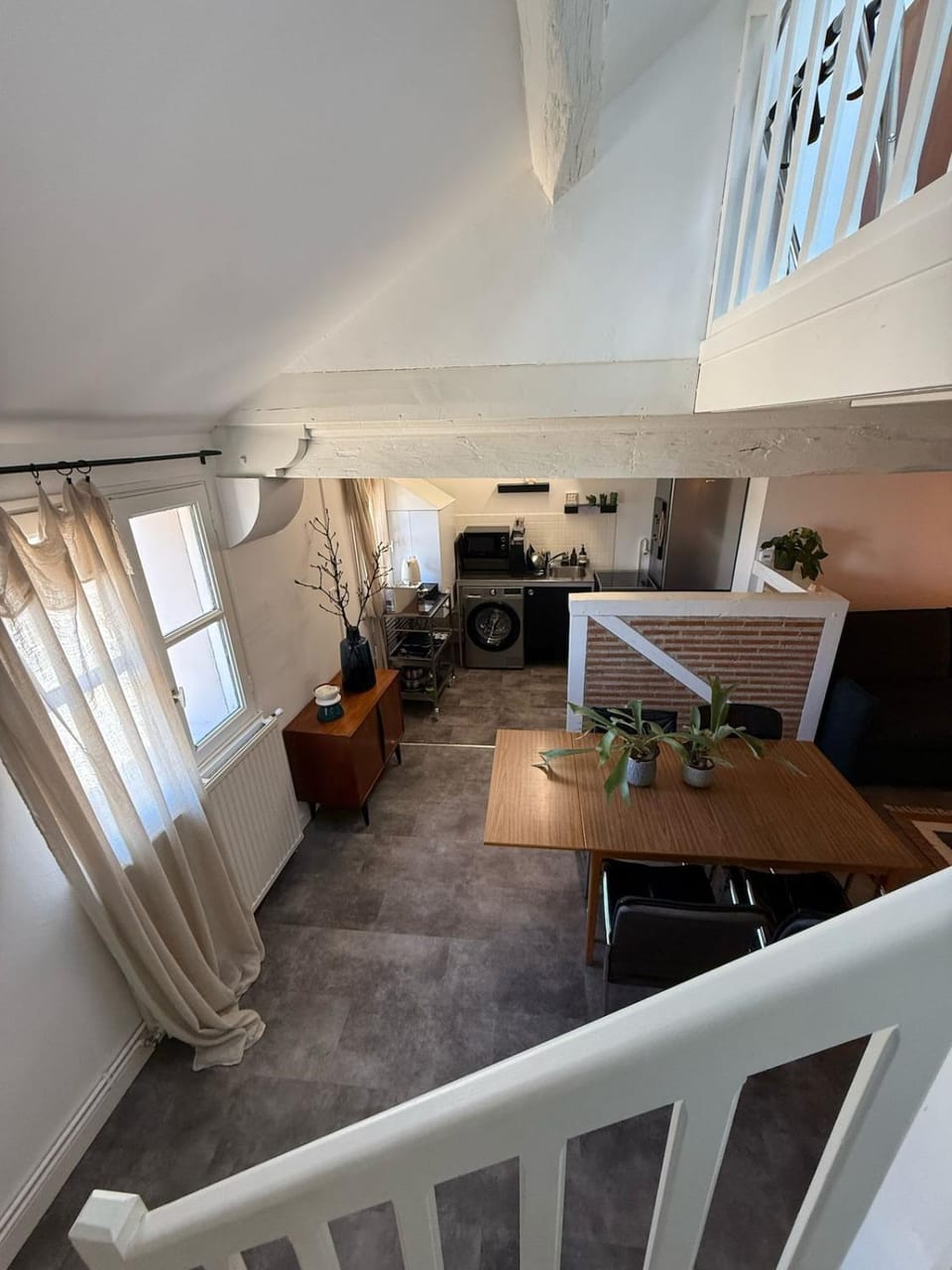 Kitchen or kitchenette, Living room, Dining area
