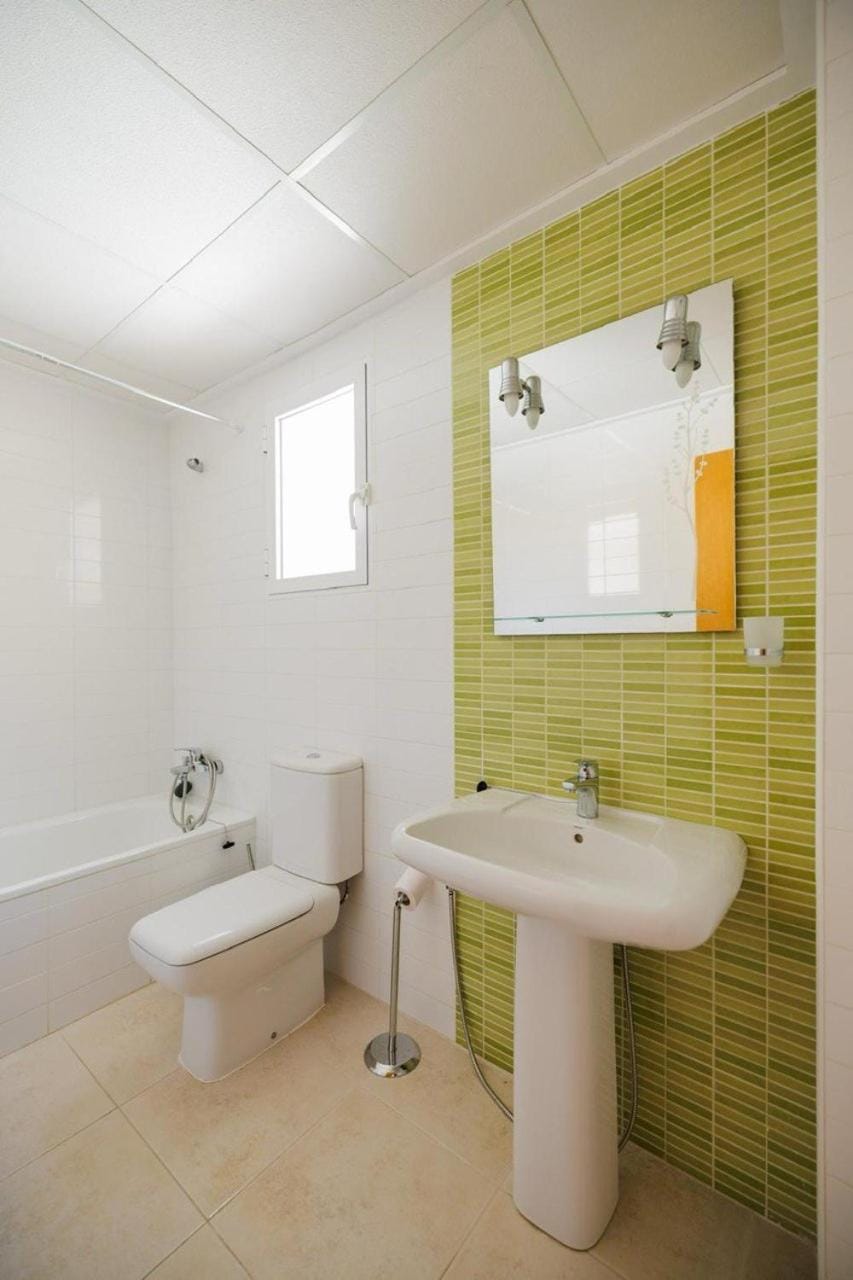 Bathroom, Bath