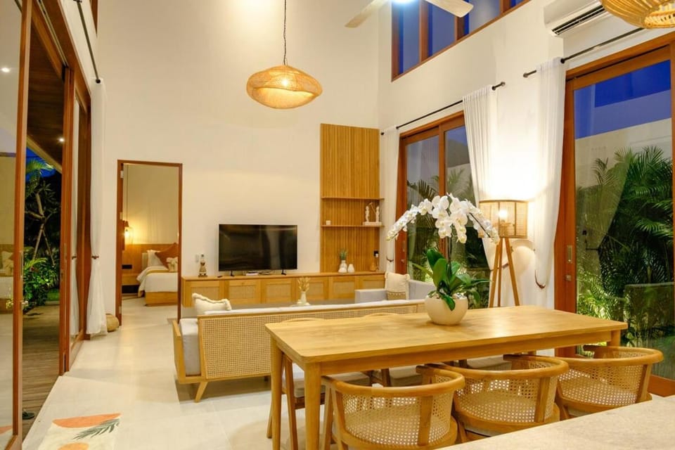 Villa Moon Orchid - 3 bedroom villa Villa in Denpasar