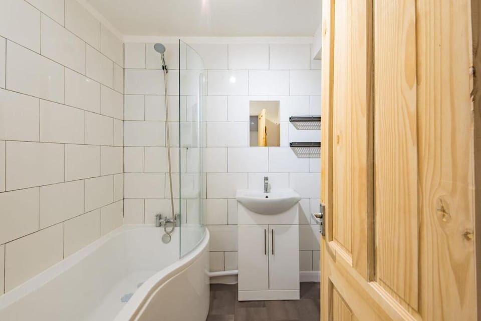 Shower, Bathroom, Bath