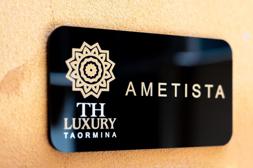 Th Luxury Apartment Taormina Bed and Breakfast in Taormina