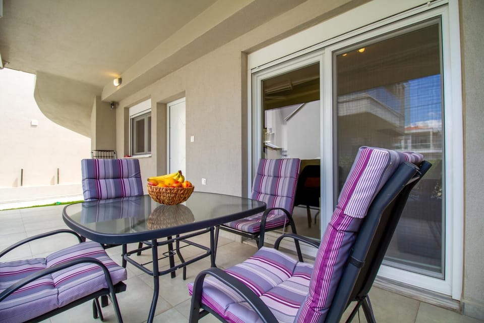 Balcony/Terrace, Dining area