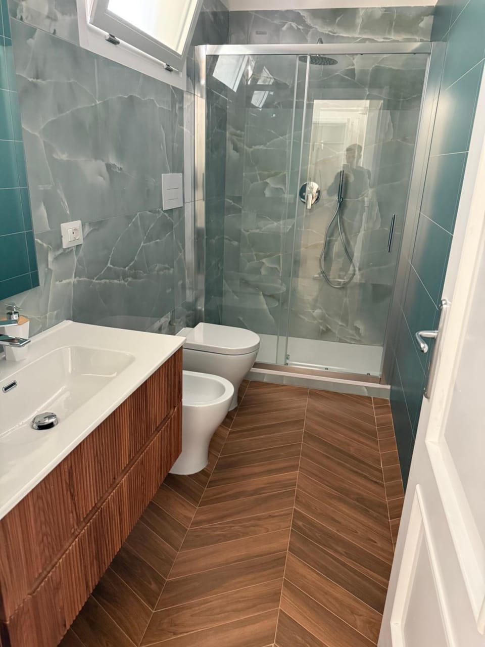 Shower, Toilet, Bathroom, bidet