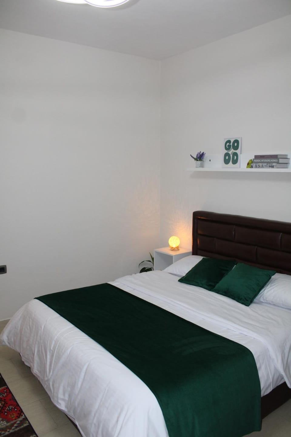 Nestly Rooms Bed and Breakfast in Tirana