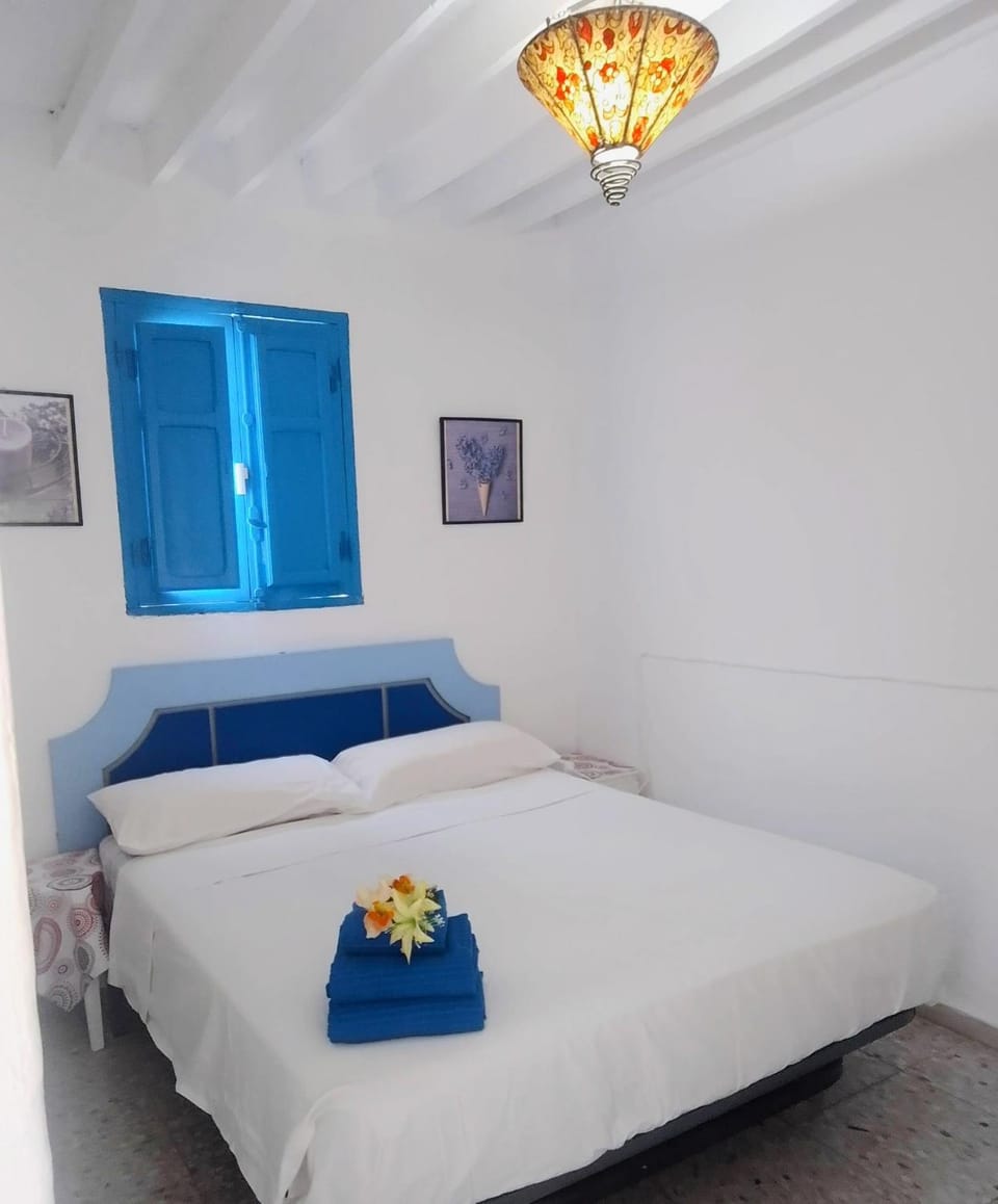 Larimar House in Almería