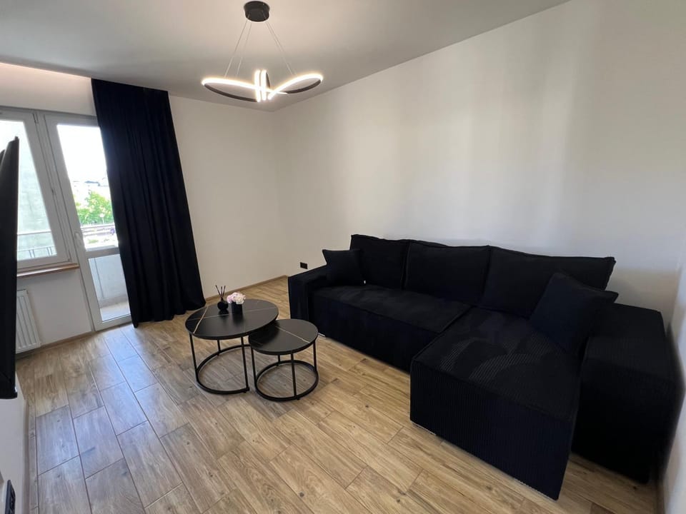 TV and multimedia, Balcony/Terrace, Photo of the whole room, Seating area