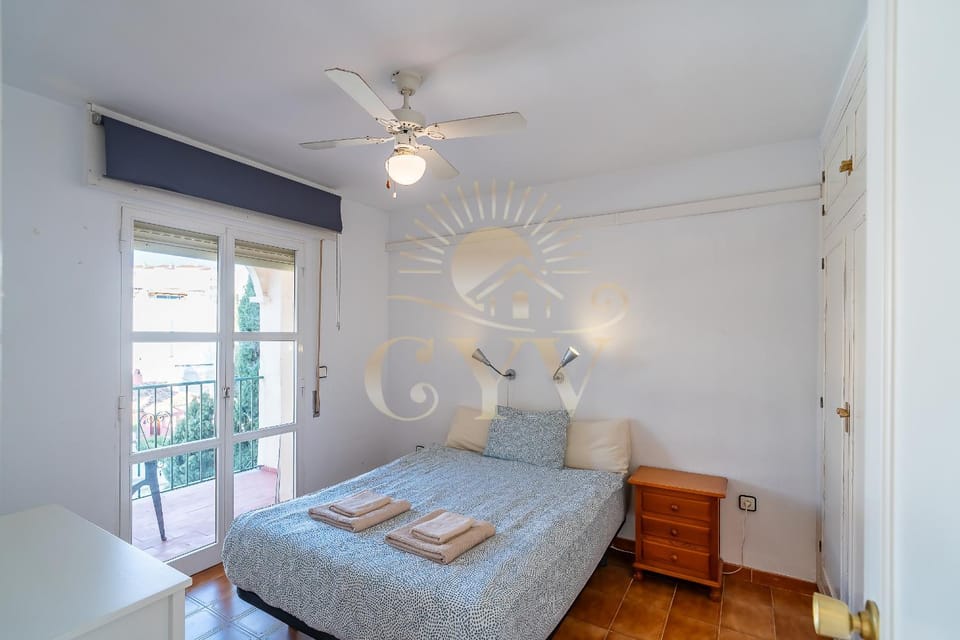 Bed, View (from property/room), Balcony/Terrace, Bedroom