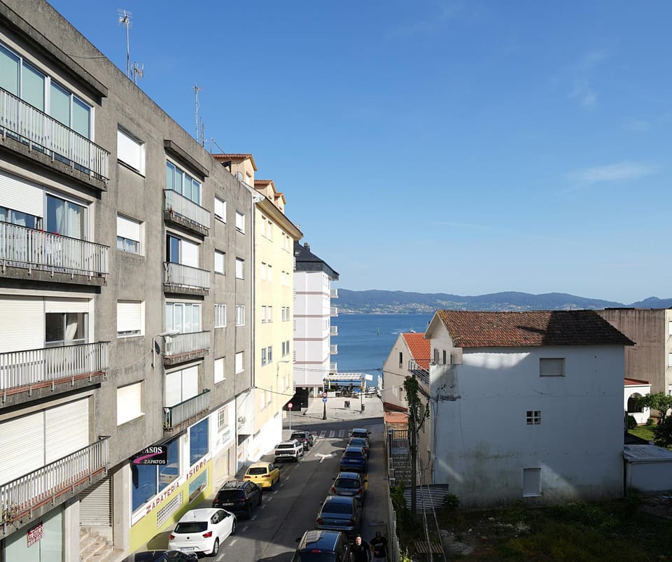 Property building, Off site, Sea view, Street view
