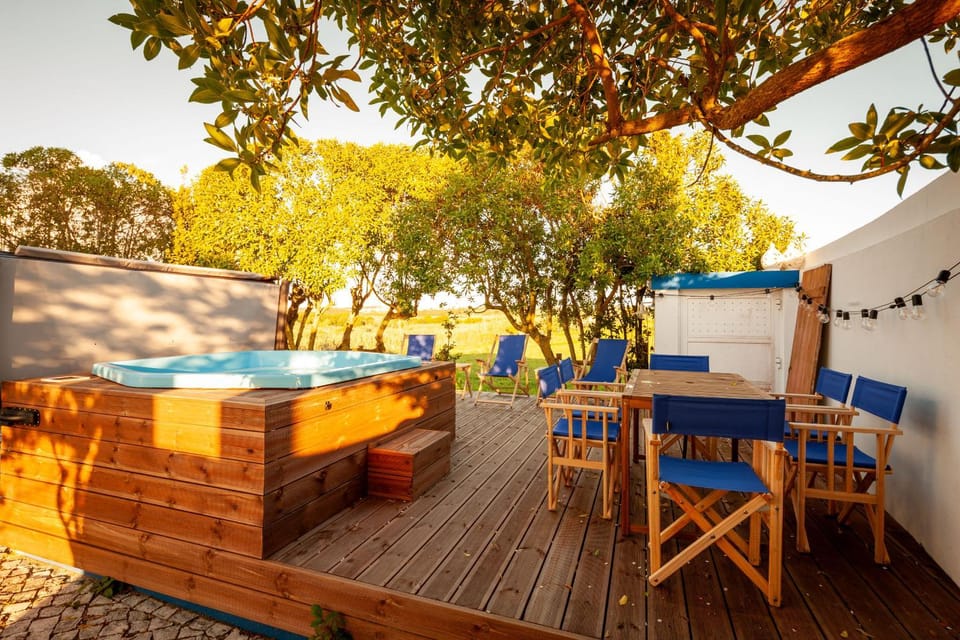 Hot Tub, Dining area, sunbed