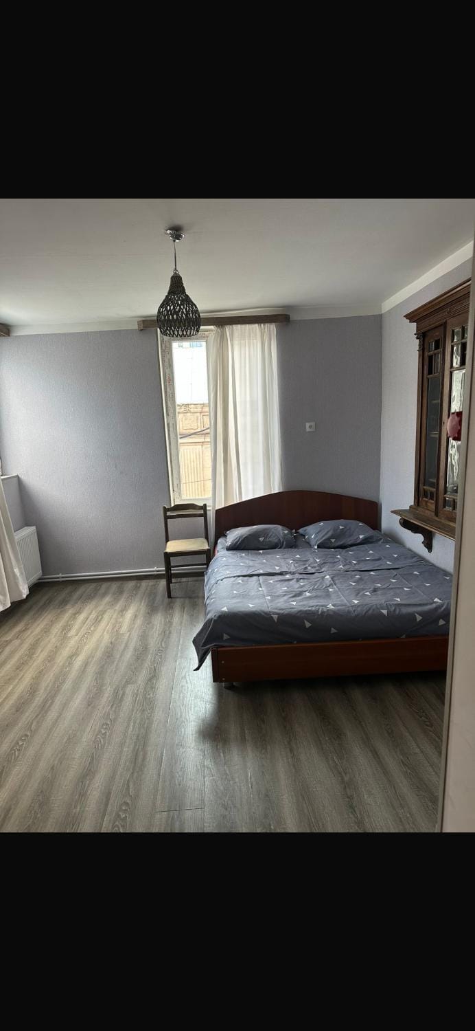 Bed, Photo of the whole room