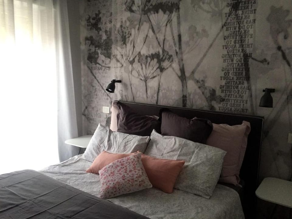 Cozy Apartment in Paolo Sarpi with balcony Apartment in Milan