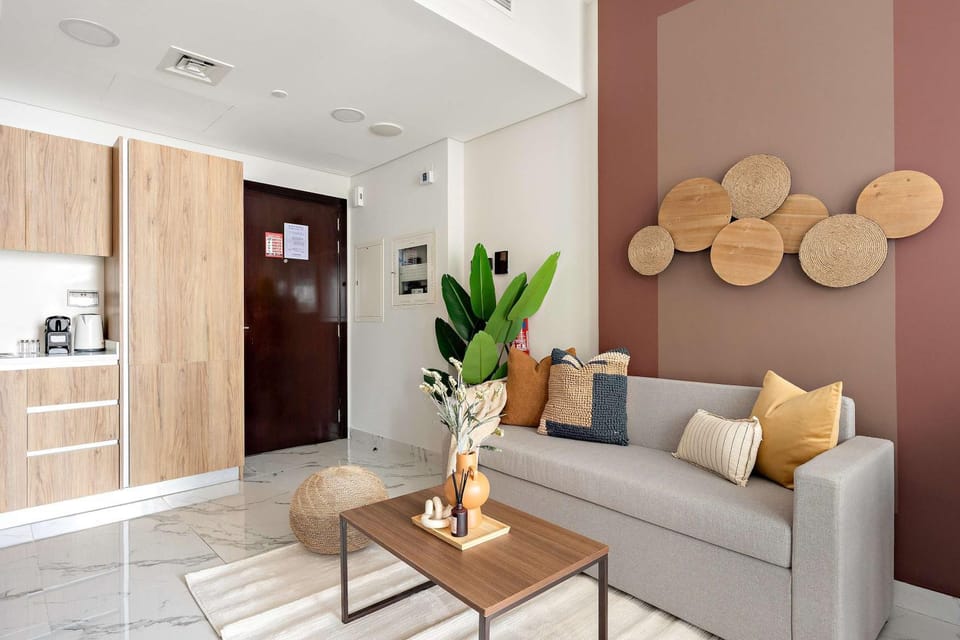 Kitchen or kitchenette, Living room, Seating area