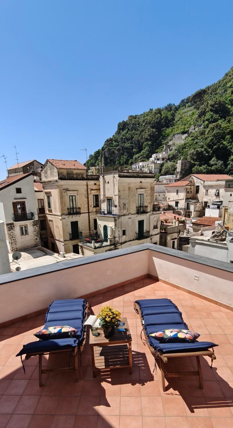 Natural landscape, Balcony/Terrace, City view, sunbed