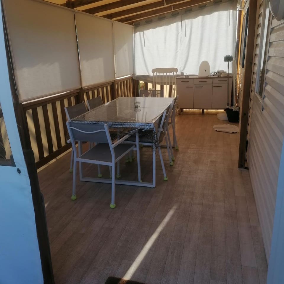 Mobil-home à 500m des mégalithes Campground/ 
RV Resort in Carnac