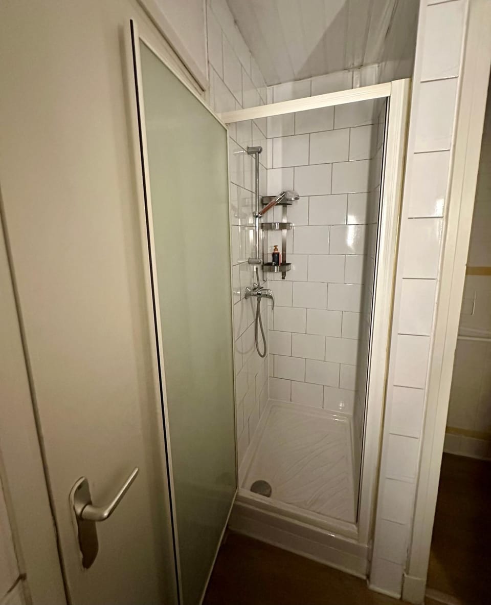 Le magnifique, proche Gare, séjour 30 m2, proxi Lille Apartment in Flanders