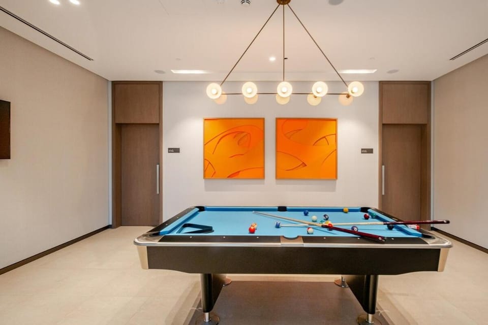 Luxury 2BR Burj Khalifa & Dubai Mall Fountain View Apartment in Dubai