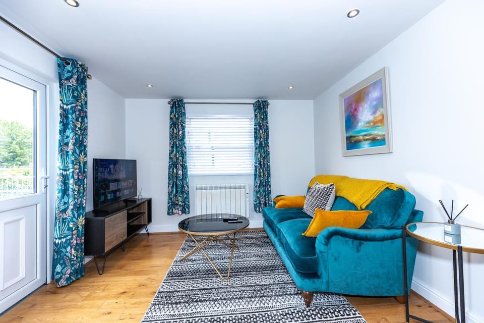 First Class Flat Apartment in Brandon