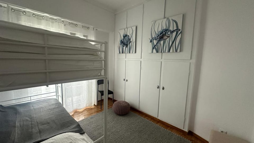 Bed, Photo of the whole room, Bedroom, wardrobe