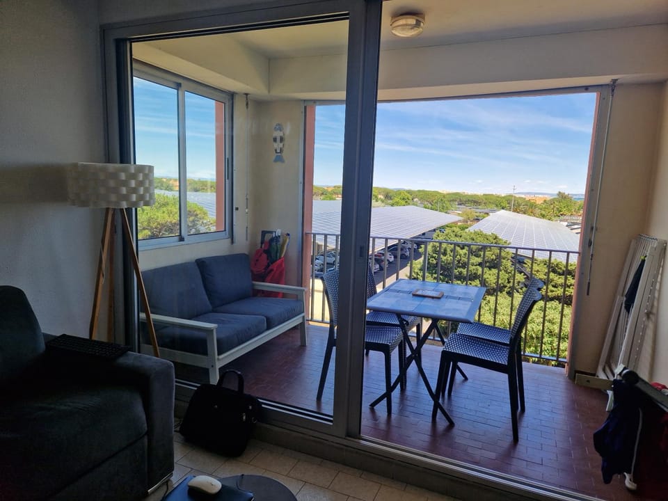 T2 bien situé Apartment in Agde