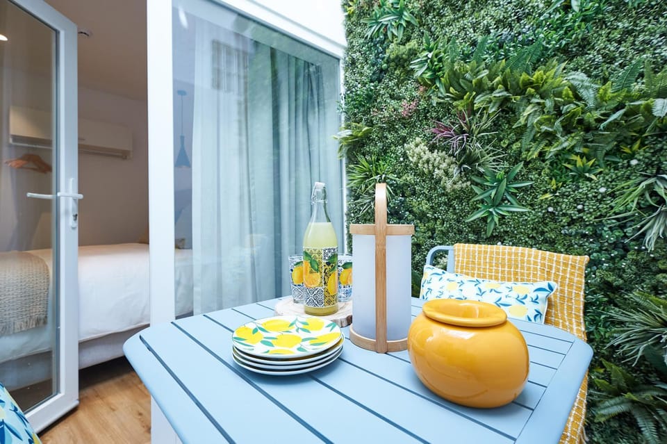 Patio, Balcony/Terrace