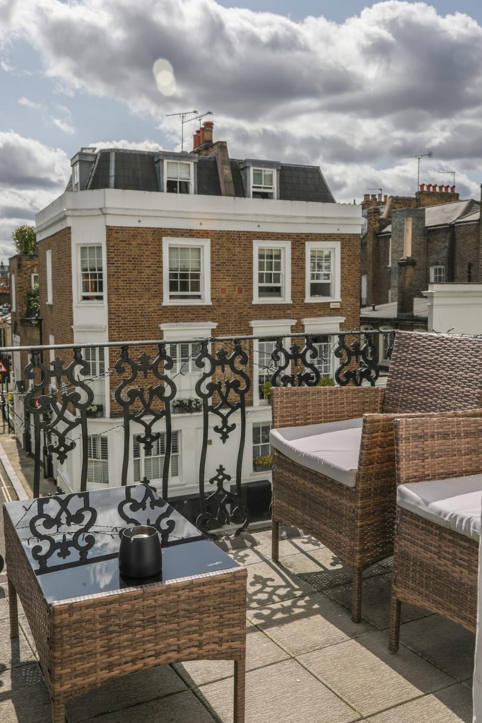 Beautiful Westbourne 2Bdr Haven Apartment in City of Westminster