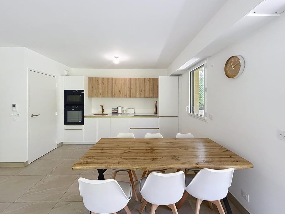 Juyette Apartment in Mouans-Sartoux