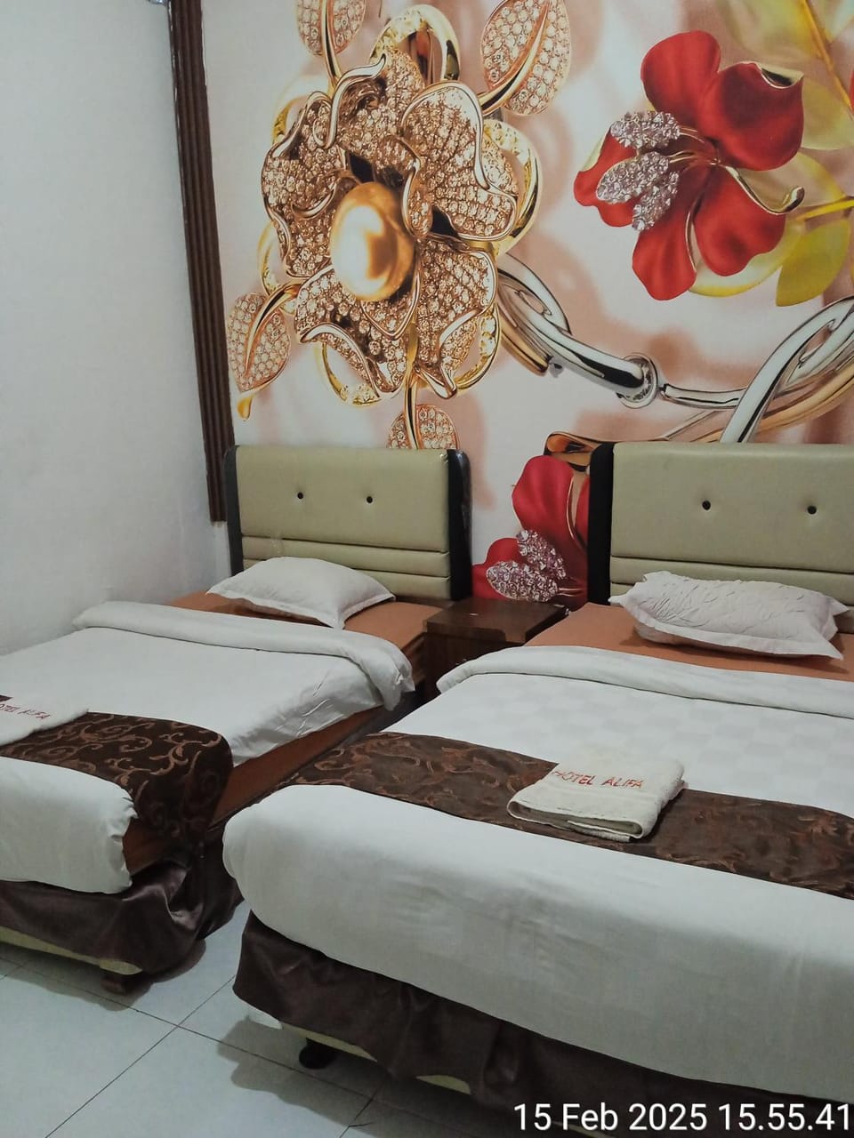 Hotel Alifa Syariah Bed and Breakfast in Padang