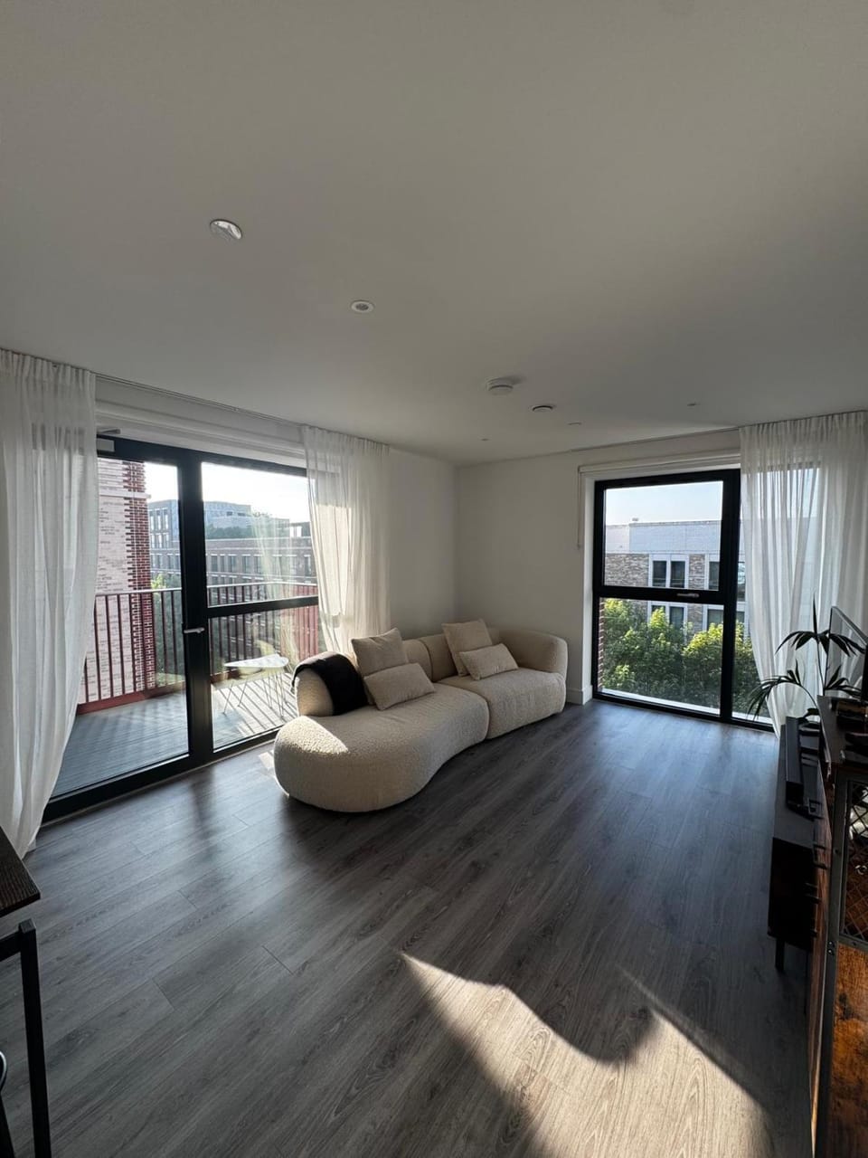 Elephant park apartment Room Vacation rental in London Borough of Southwark