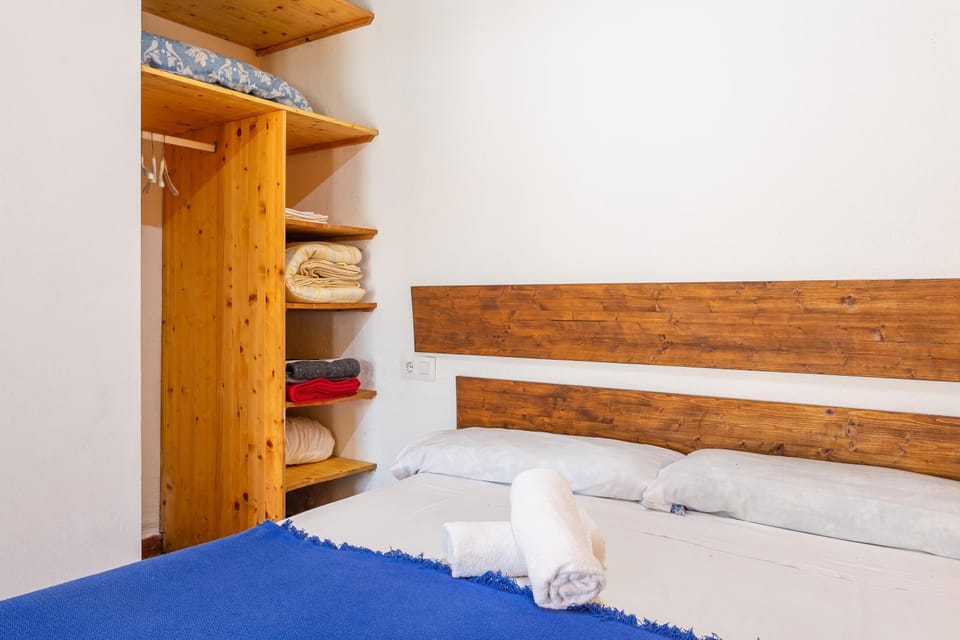 Property building, Living room, Bedroom