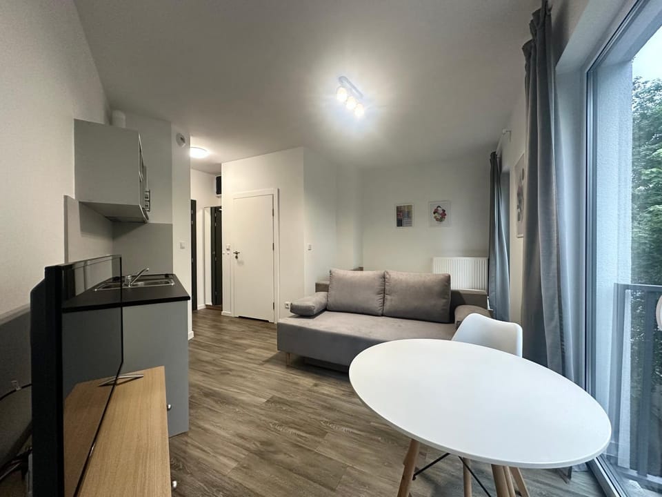 Przyjaźni 16 Apt 27 - Self Check-In 20h - Lift Apartment in Wroclaw
