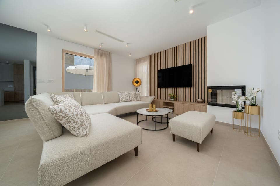 NEW! Villa Adore Makarska Villa in Makarska