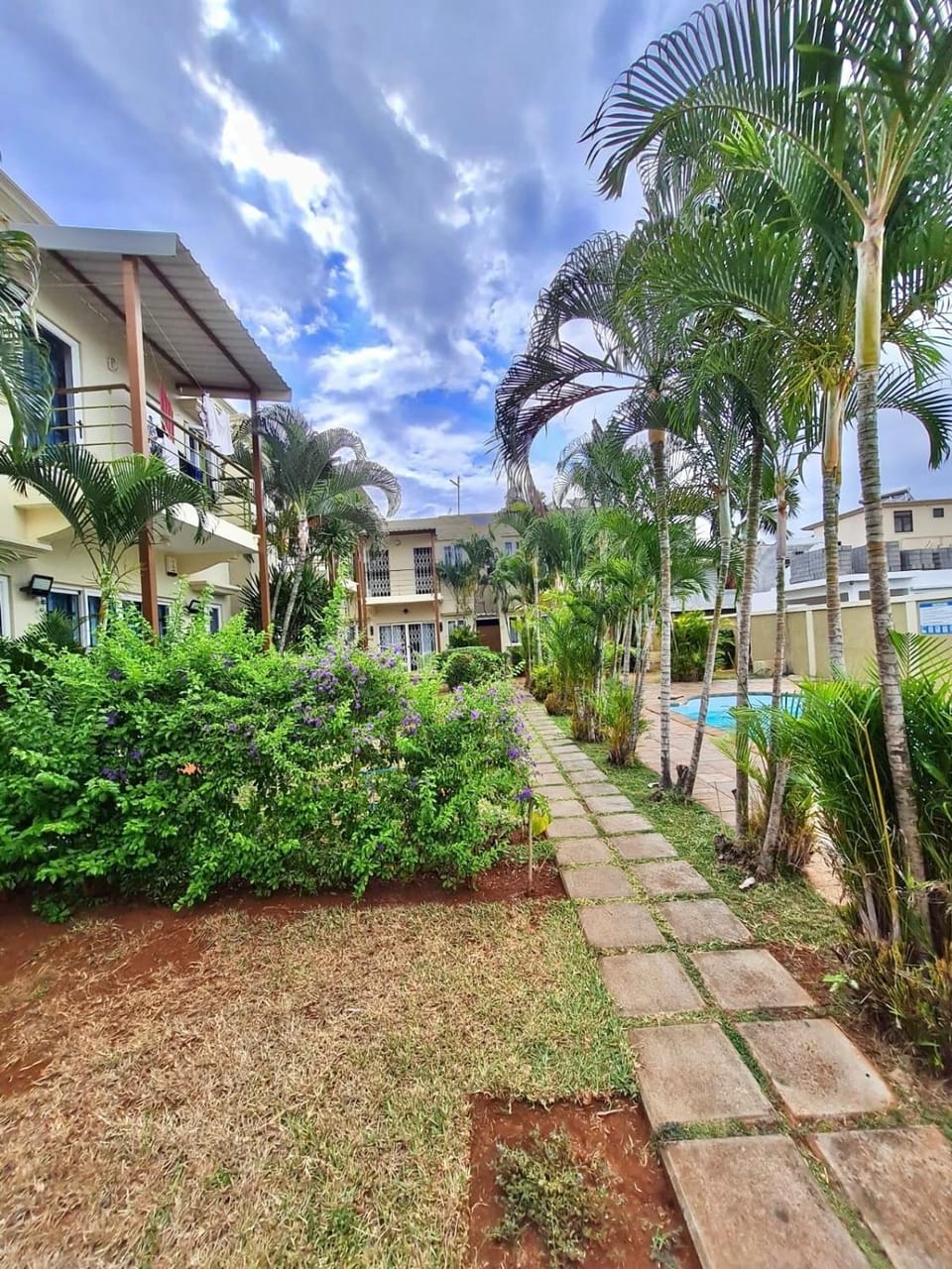 Garden, Garden, Swimming pool