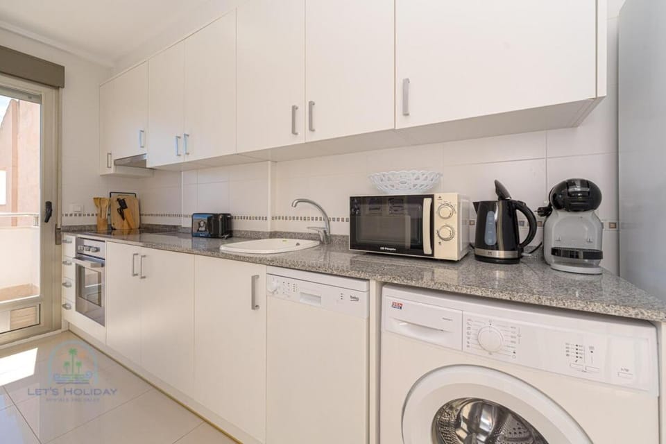 Beachside Penthouse La Red Edward Apartment in El Campello