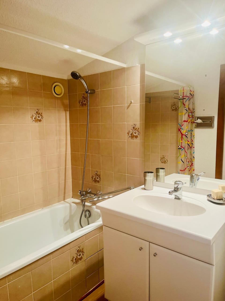 Bathroom, Bath