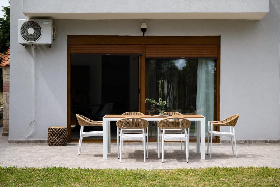 Garden, Balcony/Terrace, Dining area