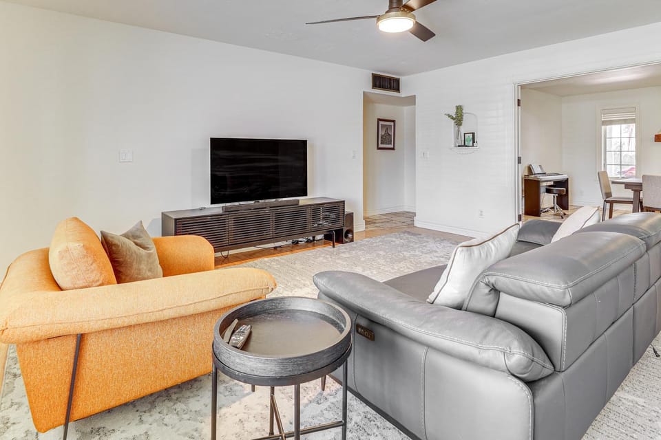 3 Mi to Dtwn Shops & Eats: Mesa Home w/ Pool! House in Mesa