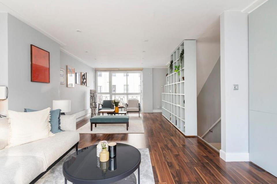 Excellent 3 bed House Hyde Park House in City of Westminster