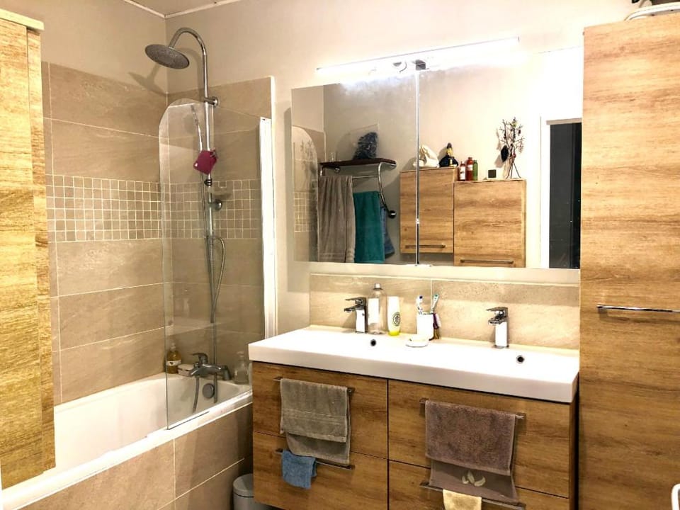 Shower, Bathroom, Bath