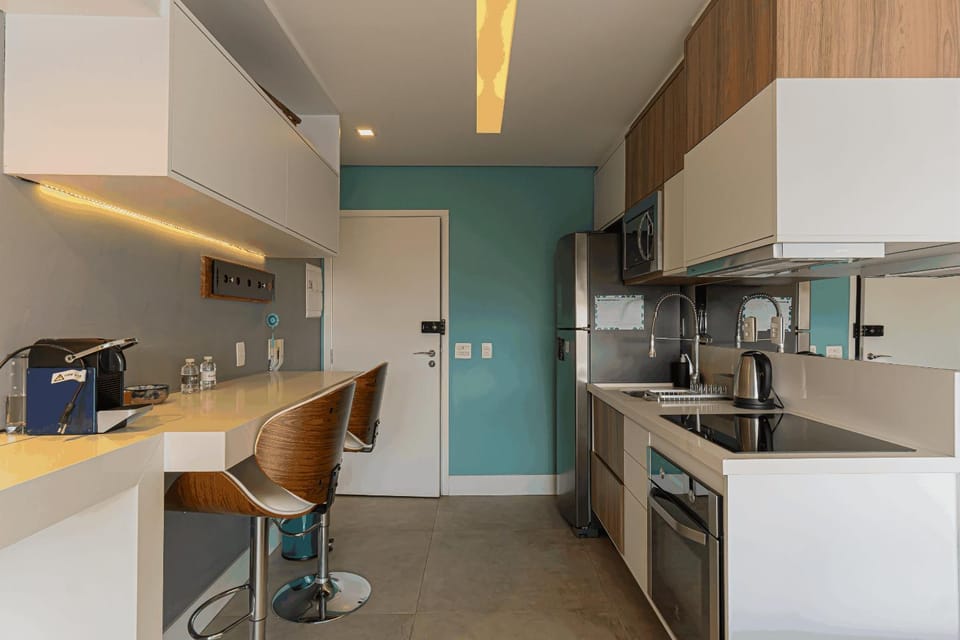 Coffee/tea facilities, Kitchen or kitchenette, Dining area, oven, pet friendly, stove