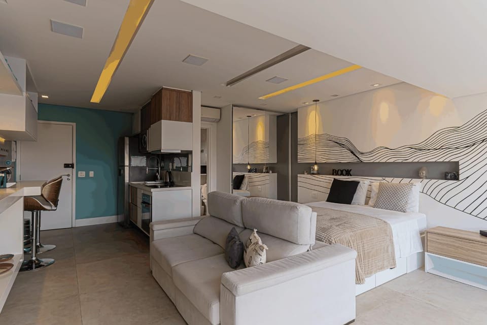Bed, TV and multimedia, Kitchen or kitchenette, Photo of the whole room, Seating area, Dining area, Bedroom, oven, pet friendly, stove