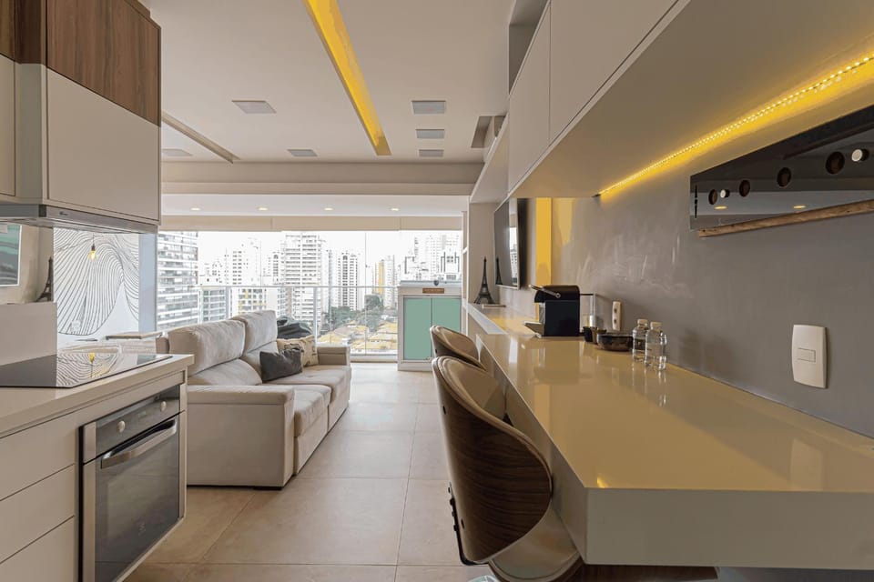 Coffee/tea facilities, Kitchen or kitchenette, Photo of the whole room, Seating area, Dining area, oven, pet friendly, stove